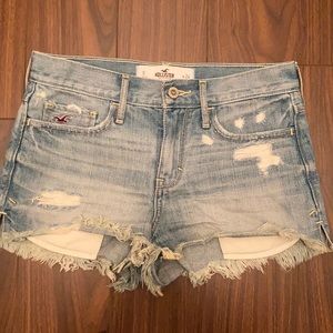 Hollister jean shorts
